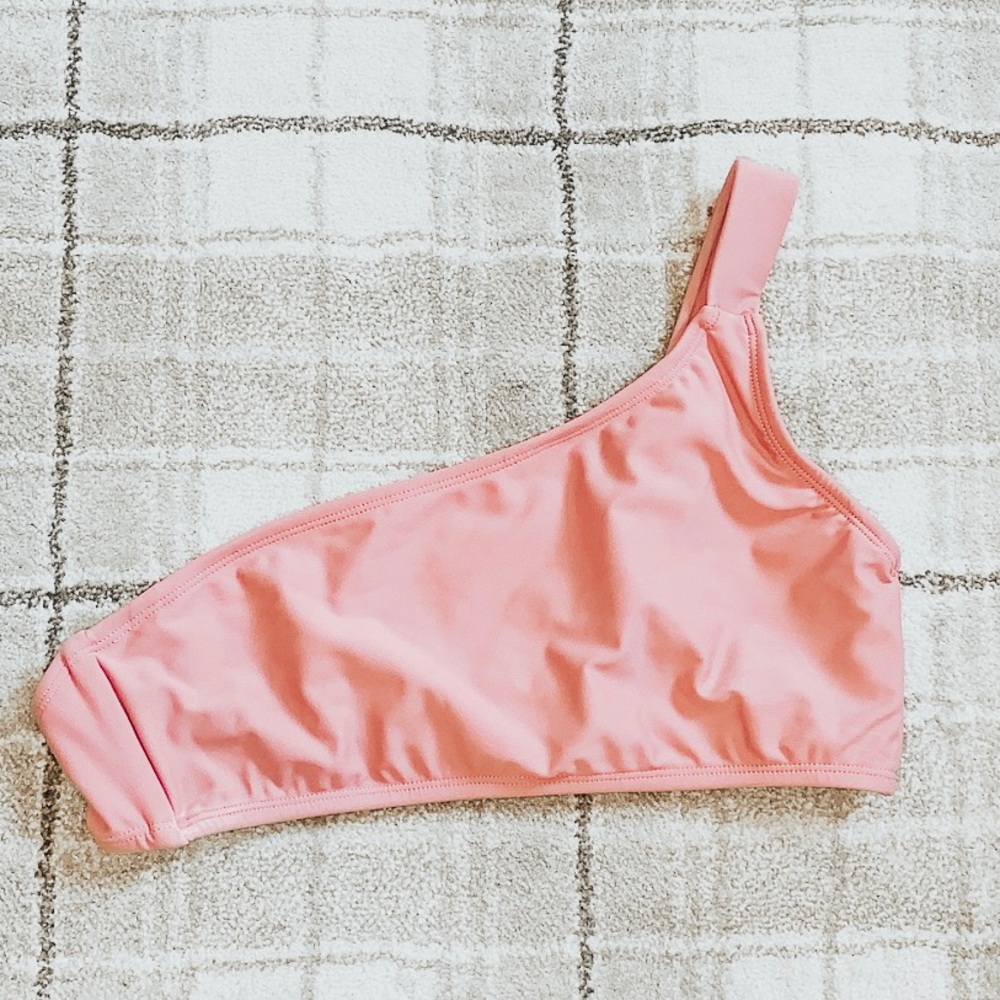 🌟NWOT One Shoulder Bikini Top